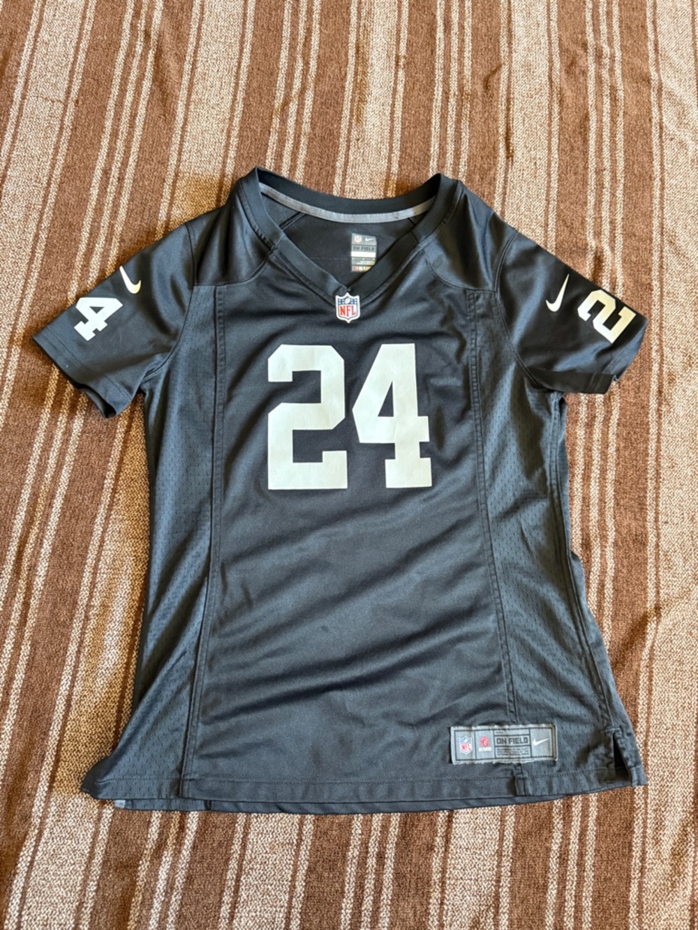 Women’s Nike NFL Raiders On-Field Charles Woodson jersey